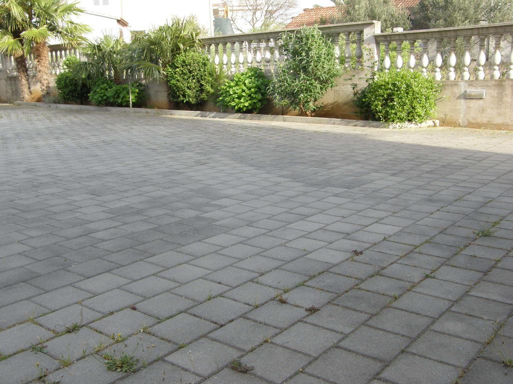 Villa Slavica 1 Vodice Exterior photo